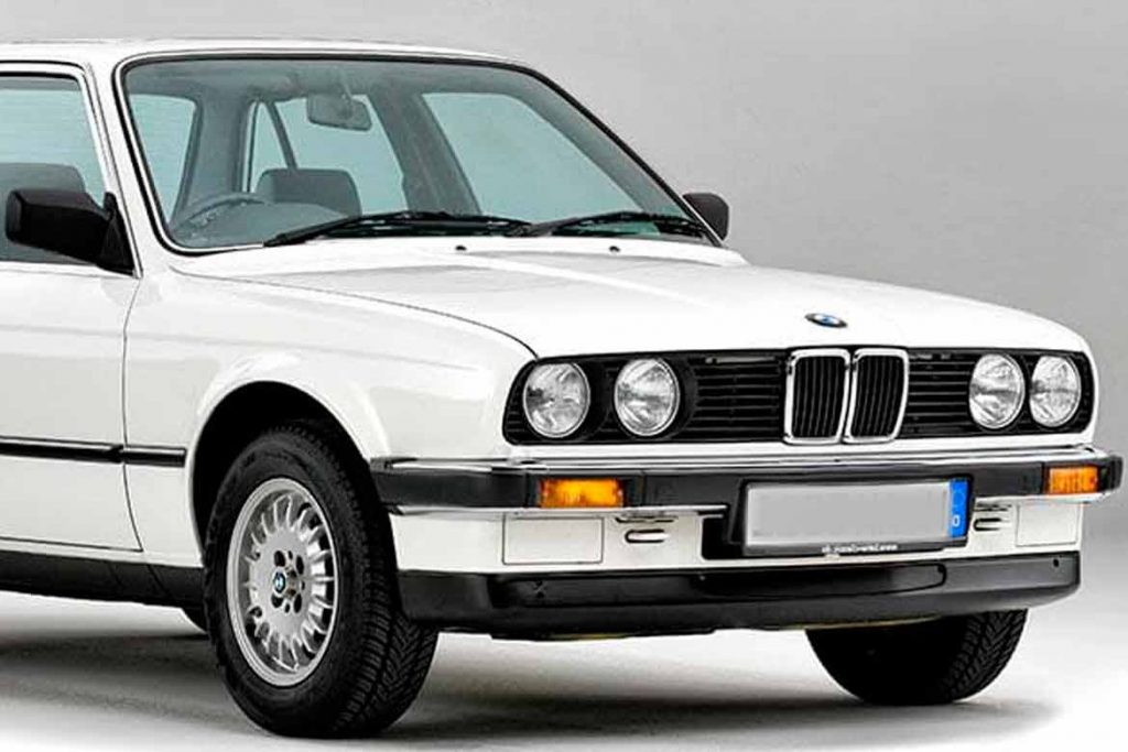 1. BMW Serie 3 E30 (1982–1994)